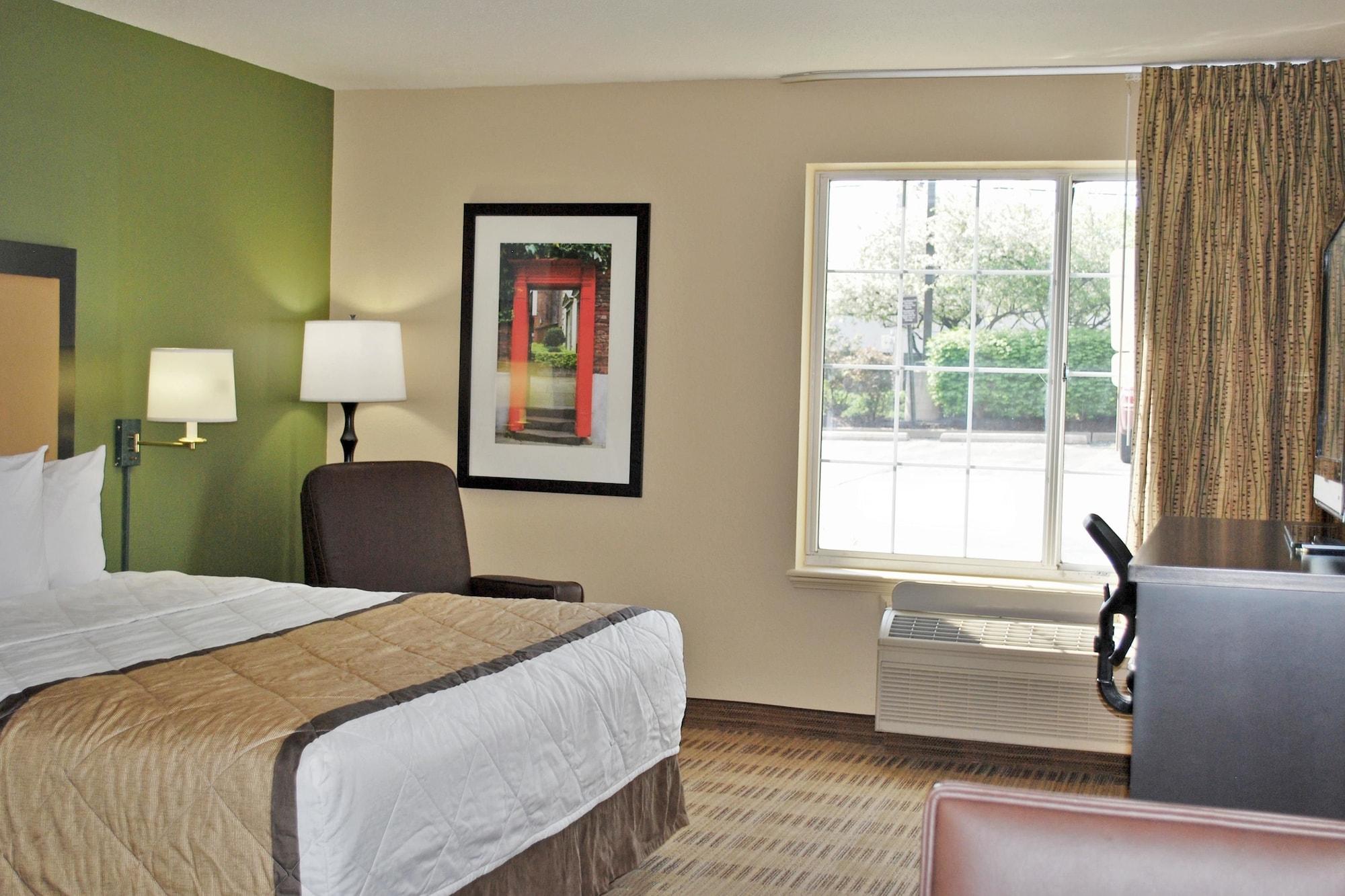 Extended Stay America Select Suites - Chicago - Naperville - East Exterior photo